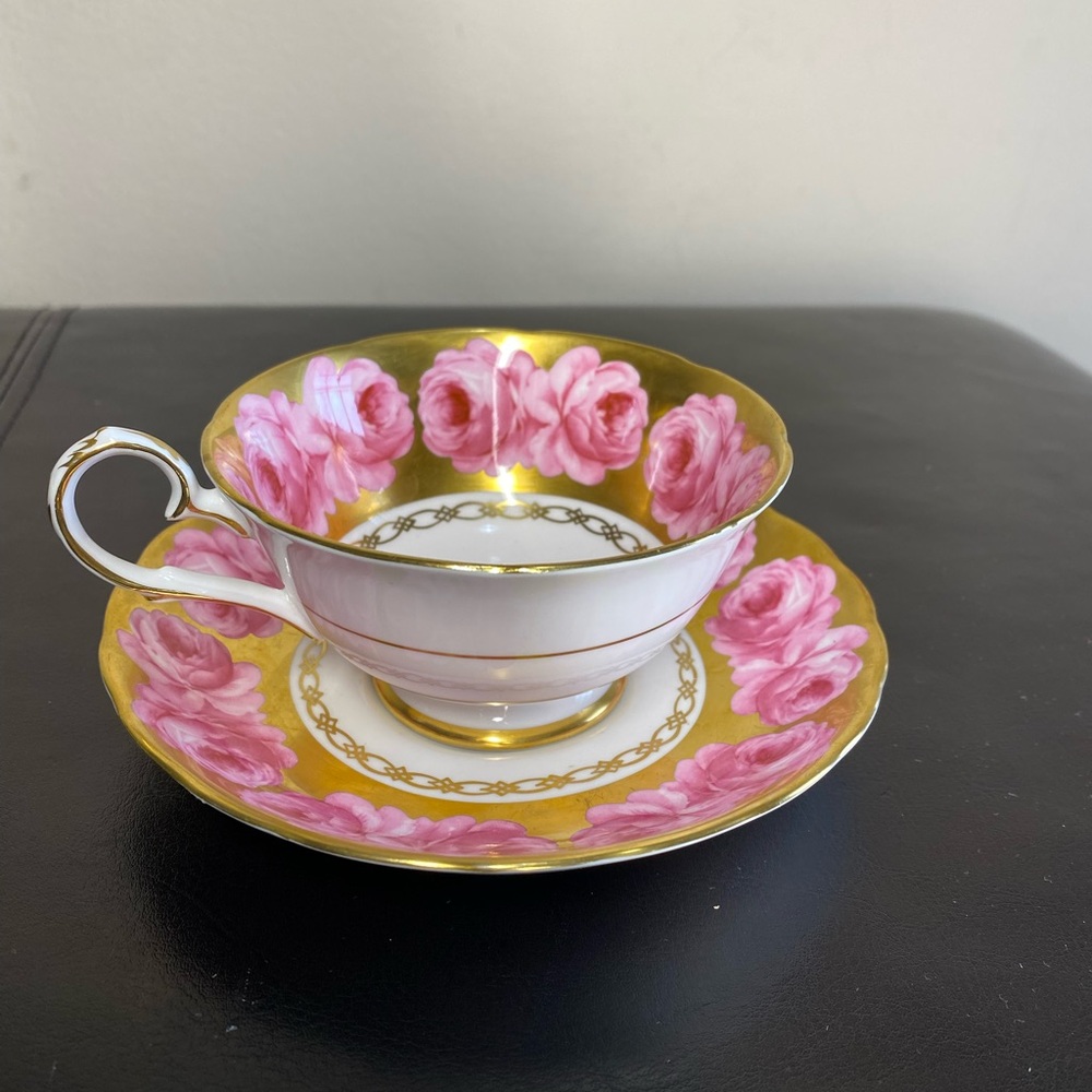 Golden Rose by ROYAL CHELSEA Fine Bone China Teacup and Saucer 284a - England